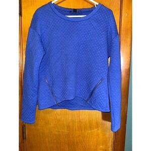 Almost Famous Quilted Pullover Size M Sweatshirt Zippers Blue